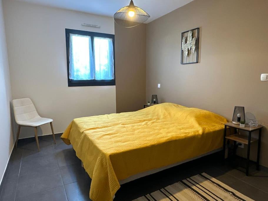 5 Min Des Plages - Appt 2 Chambres A Casa Bella Люссиана Экстерьер фото